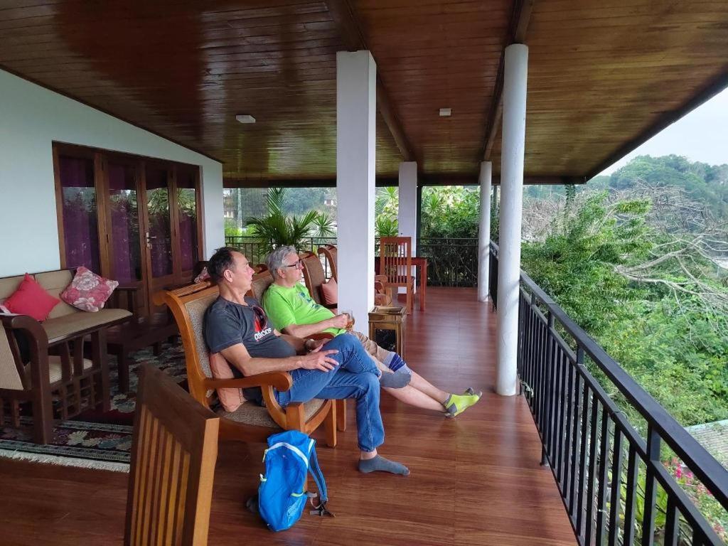 The Tenthola Kandy Eksteriør billede